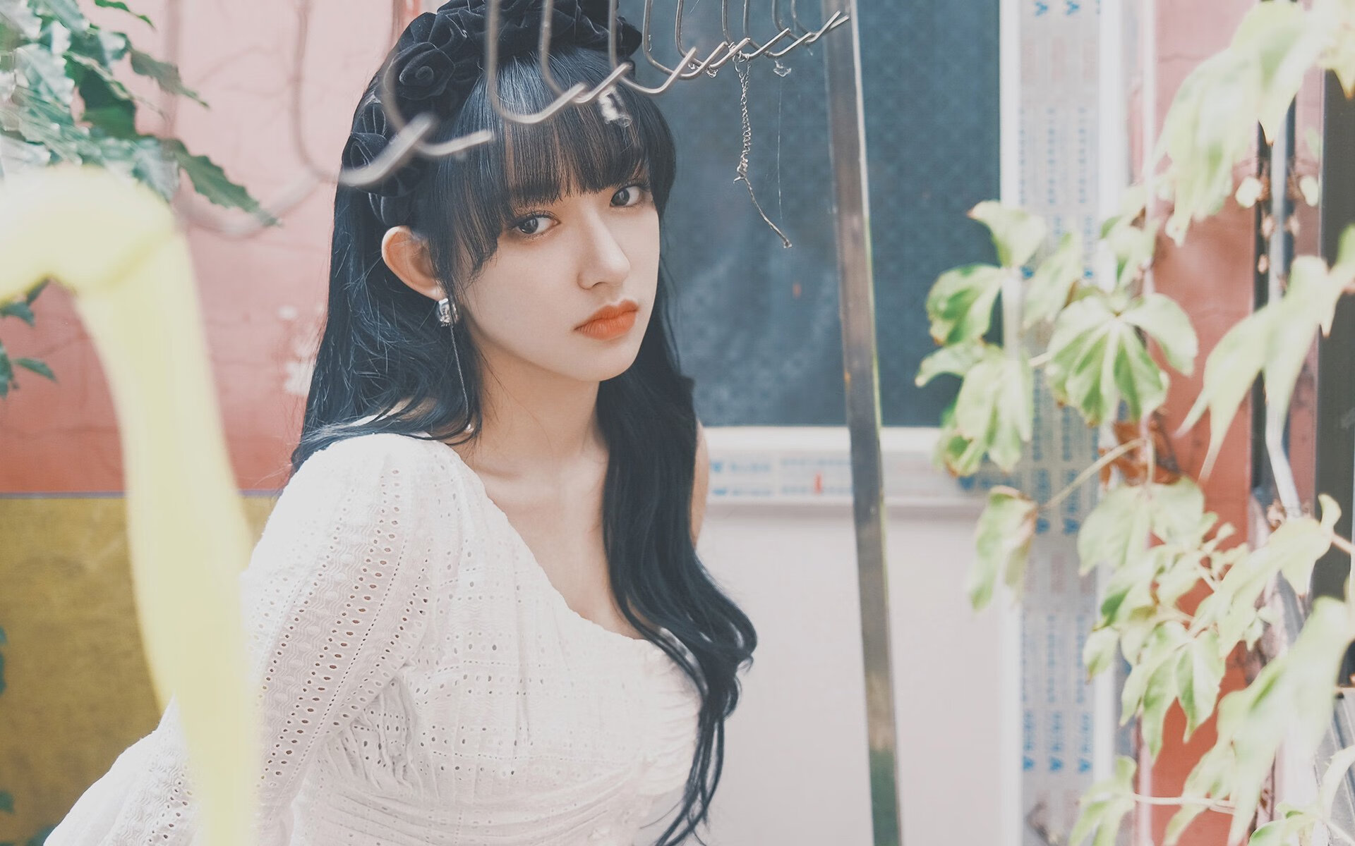 爱游戏娱乐网址-决赛分组揭晓，皇马巴萨再剑指冠军，欧冠决赛皇马对巴萨