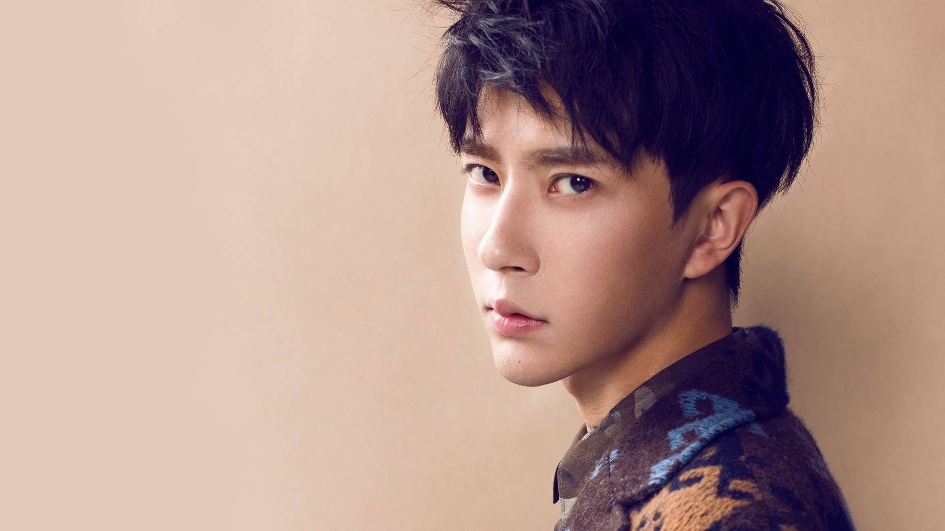 女子马拉松锦标赛，中国选手李芷萱刷新PB勇夺亚军，马拉松女神李芷萱